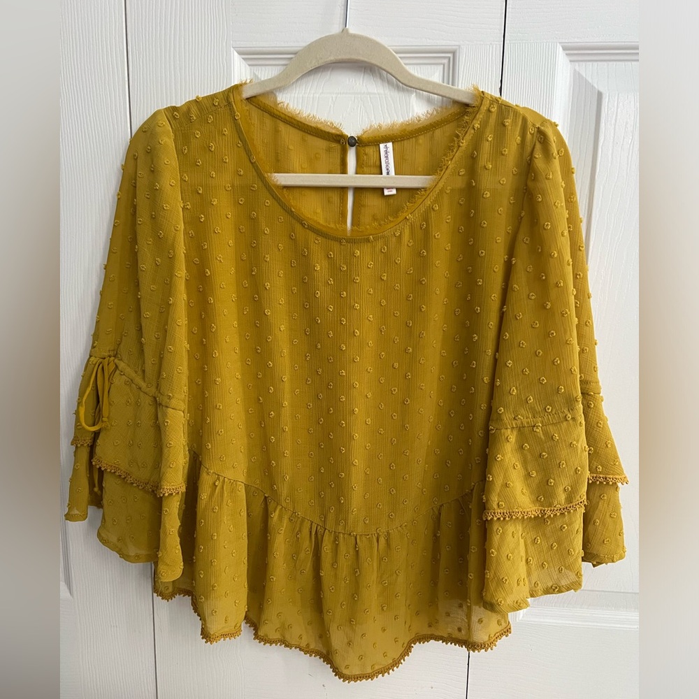 Xhilaration Sheer Mustard Size XL